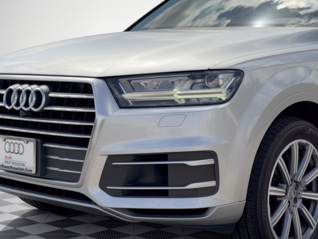 Used 2019 Audi Q7 3.0T Premium Plus AWD/4WD image 12