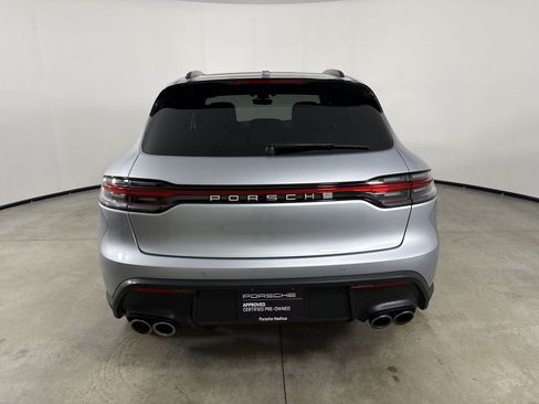 Certified 2026 Porsche Macan AWD/4WD image 6