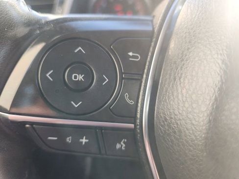 Used 2020 Toyota Camry XSE image 28