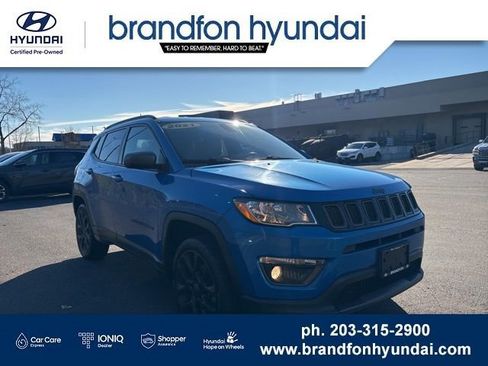 Used 2021 Jeep Compass Latitude AWD/4WD image 1