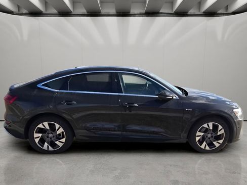 Used 2020 Audi e-tron Premium Plus image 6