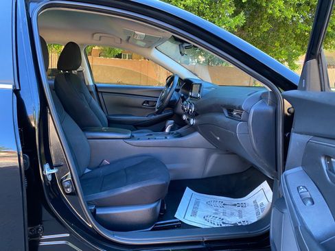 Used 2025 Nissan Sentra S FWD image 51
