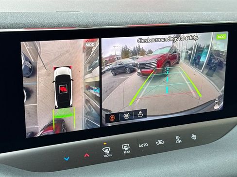 New 2026 Nissan Leaf image 15