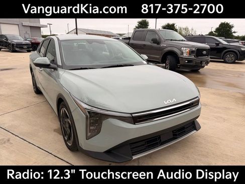Certified 2025 Kia K4 EX FWD image 5