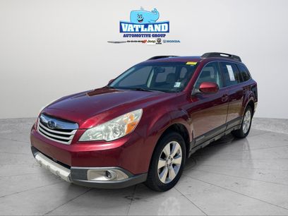 Used 2011 Subaru Outback 3.6R Limited w/ PWR Moonroof Pkg