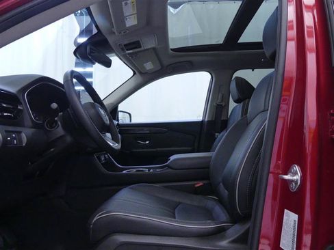 Used 2025 Honda Pilot Elite image 20
