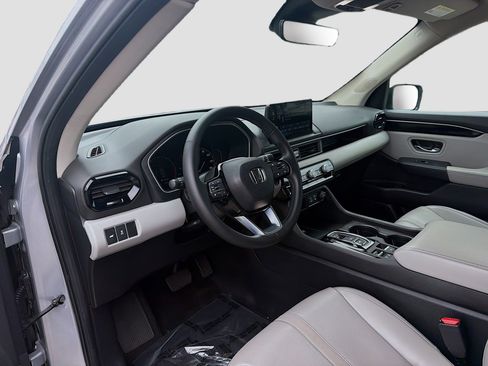 Certified 2023 Honda Pilot EX-L image 9