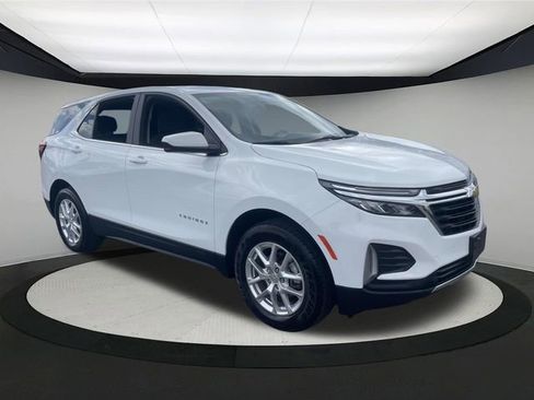 Used 2024 Chevrolet Equinox LT image 4