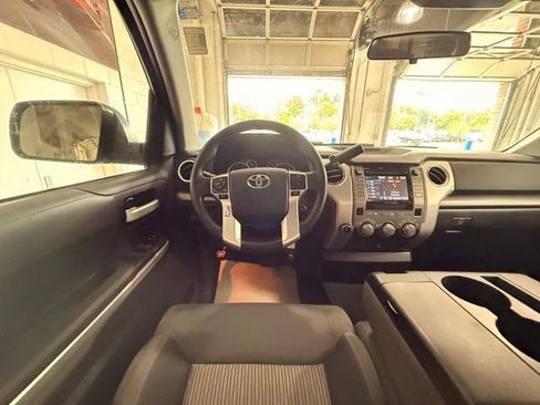 Used 2014 Toyota Tundra SR5 AWD/4WD image 18