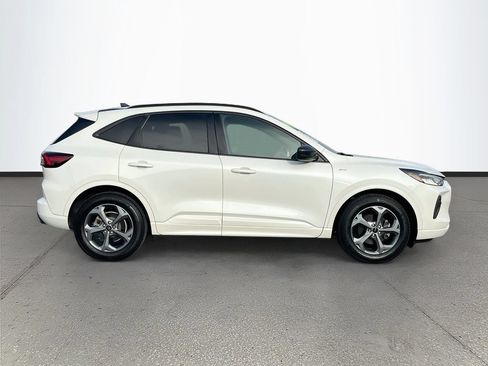 Used 2024 Ford Escape ST-Line w/ Tech Pack #1 FWD image 8