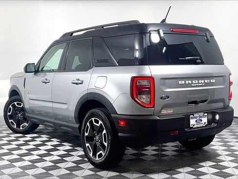 Used 2021 Ford Bronco Sport Outer Banks w/ Outer Banks Package (96D) AWD/4WD image 11