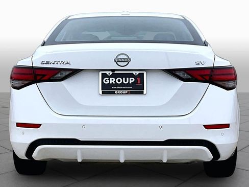 Used 2024 Nissan Sentra SV FWD image 5
