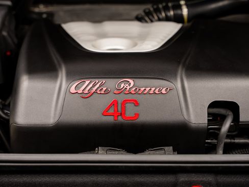 Used 2016 Alfa Romeo 4C Spider RWD image 52