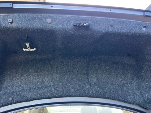 Used 2015 Nissan Sentra SR image 9