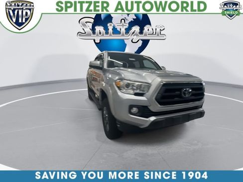 Used 2023 Toyota Tacoma SR5 AWD/4WD image 2