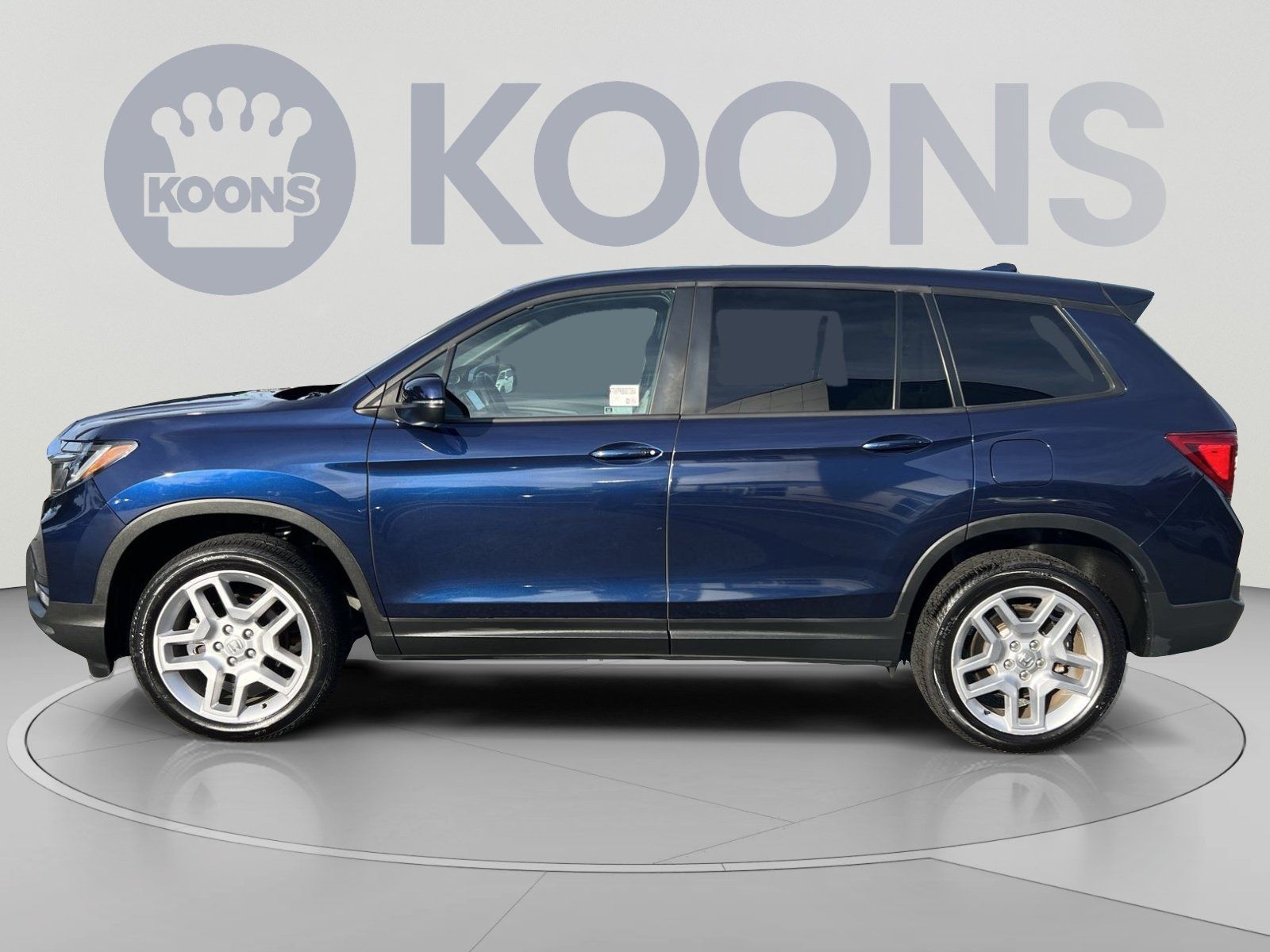 Used 2024 Honda Passport EX-L image 2