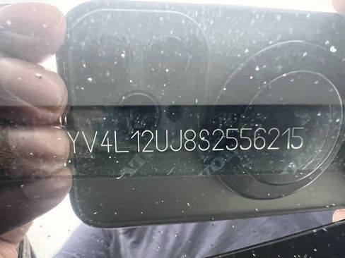 Used 2025 Volvo XC40 B5 Core image 31