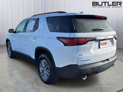 Used 2023 Chevrolet Traverse LT
