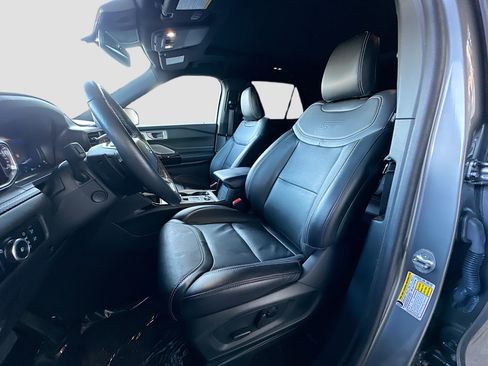 Used 2023 Ford Explorer ST w/ Equipment Group 401A image 22