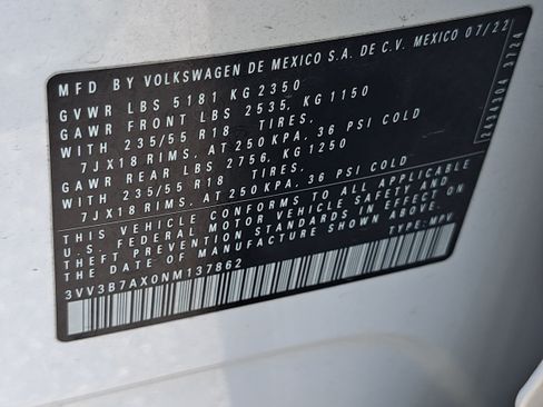 Used 2022 Volkswagen Tiguan SE FWD image 36