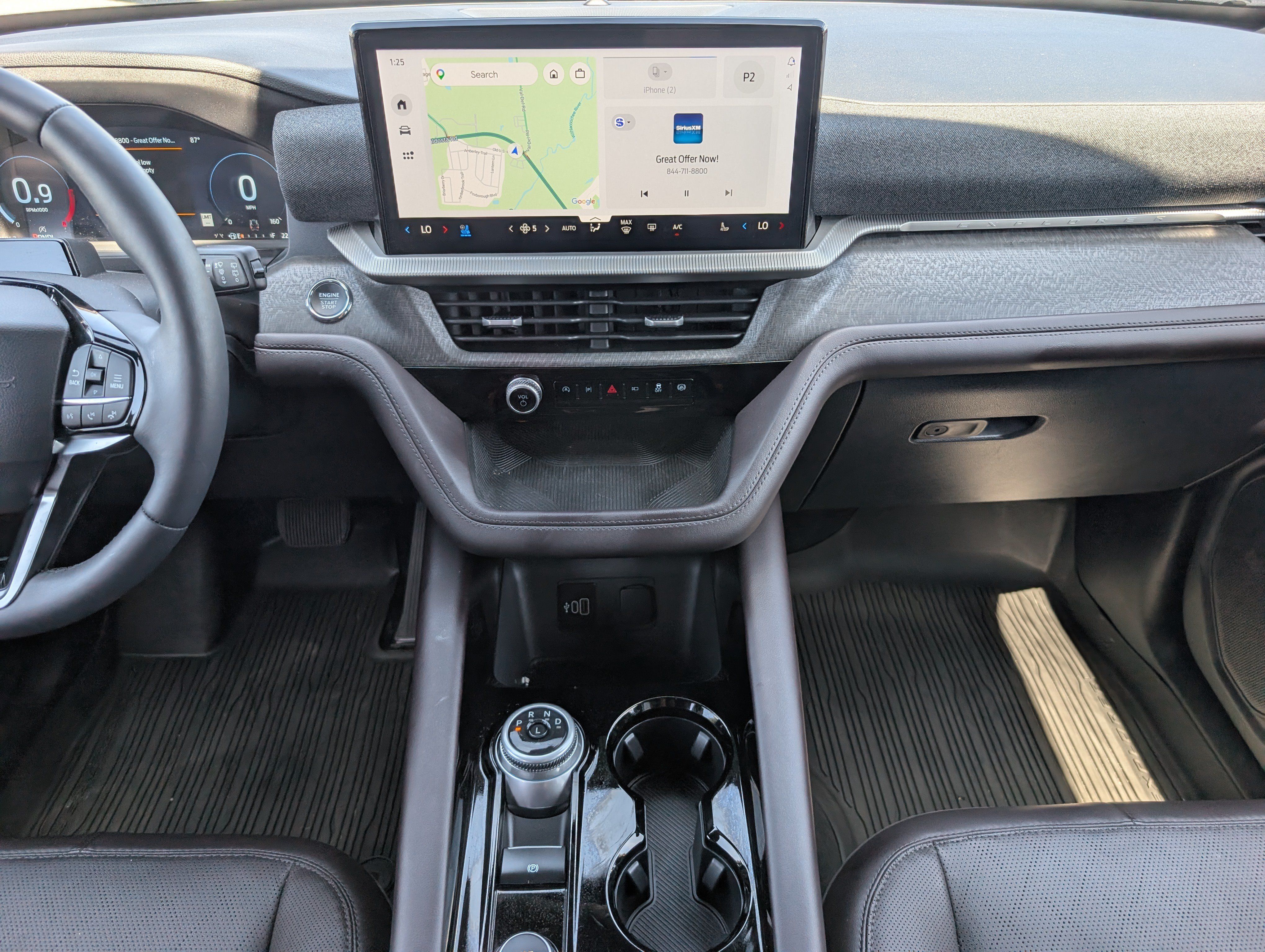 Used 2026 Ford Explorer Platinum RWD image 7