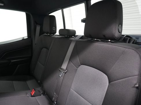 Used 2025 Chevrolet Colorado Trail Boss AWD/4WD image 13