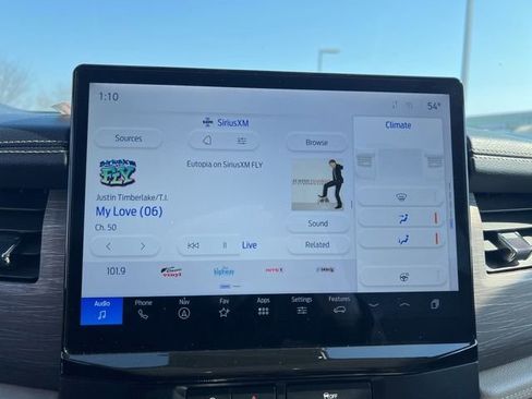 Used 2024 Ford Expedition Limited image 18