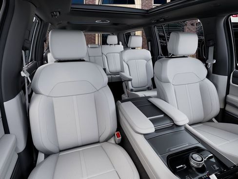 New 2026 Jeep Grand Wagoneer Summit AWD/4WD image 16