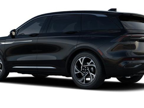 New 2026 Lincoln Nautilus Premier image 2