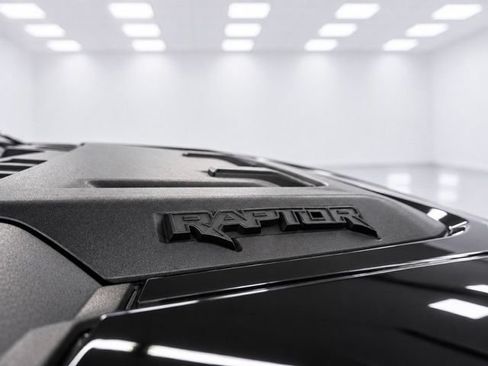 Used 2023 Ford F150 Raptor AWD/4WD image 8