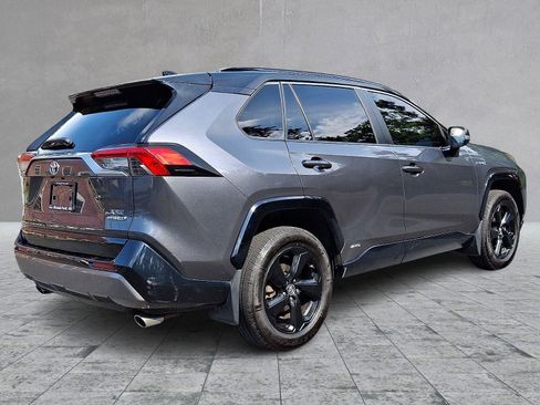 Used 2019 Toyota RAV4 XSE AWD/4WD image 6
