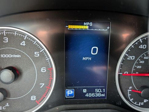 Used 2019 Subaru Ascent Premium AWD/4WD image 10