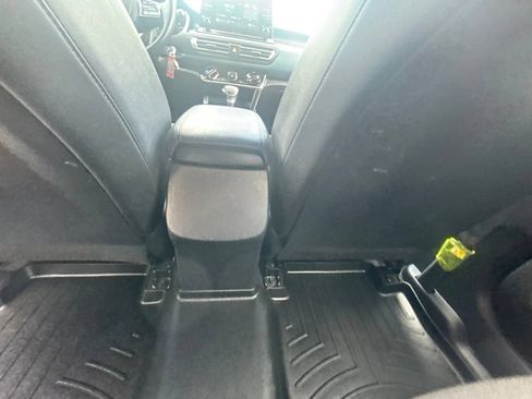 Used 2021 Kia Seltos S FWD image 18