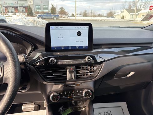 Used 2024 Ford Escape ST-Line image 24