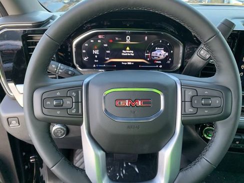 New 2026 GMC Sierra 1500 Elevation image 15
