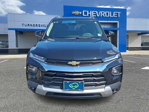 Certified 2023 Chevrolet TrailBlazer LT w/ Convenience Package AWD/4WD image 2