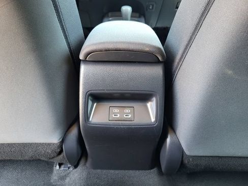Used 2024 Toyota Corolla LE FWD image 22