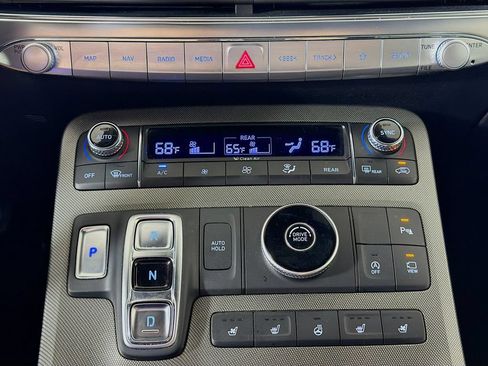 Used 2021 Hyundai Palisade Calligraphy FWD image 19