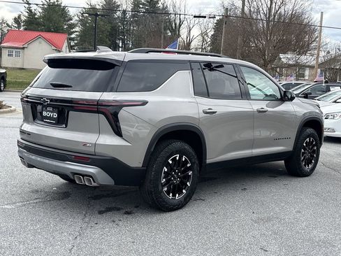 New 2026 Chevrolet Traverse Z71 w/ Enhanced Driving Package image 8