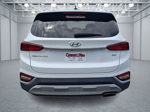 Used 2019 Hyundai Santa Fe SE AWD/4WD image 4