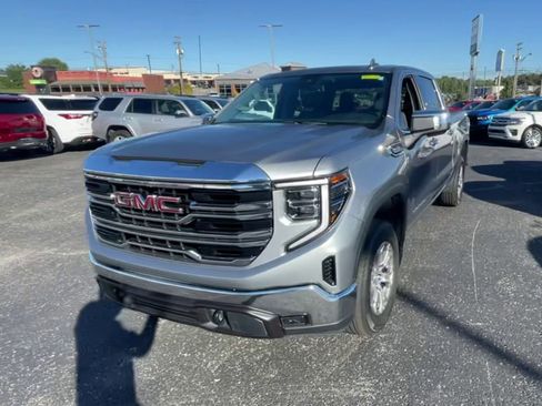 Certified 2024 GMC Sierra 1500 SLT image 4