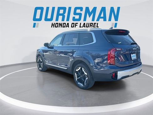 Used 2024 Kia Telluride S w/ S Sunroof Package image 6