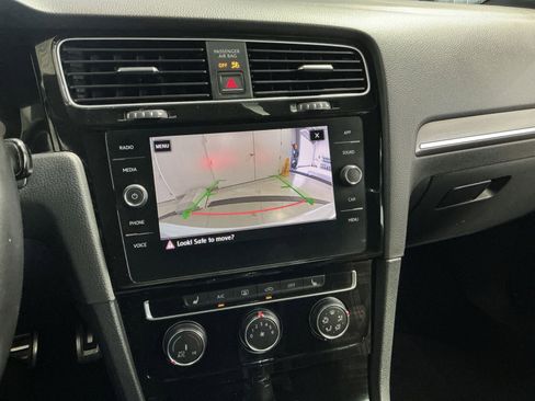 Used 2018 Volkswagen GTI S image 27