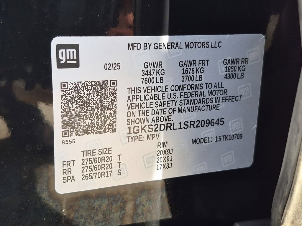 Used 2025 GMC Yukon Denali AWD/4WD image 27