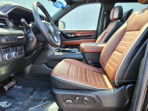 Used 2023 GMC Yukon Denali Ultimate AWD/4WD image 18
