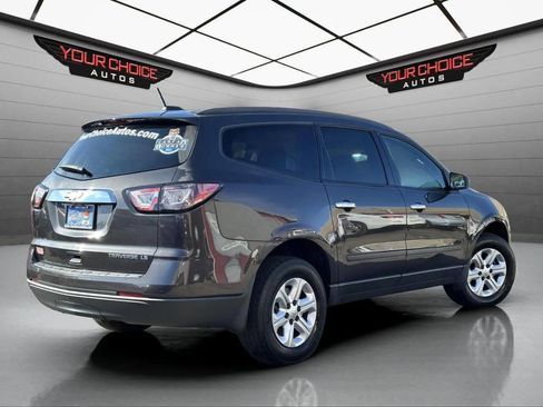 Used 2016 Chevrolet Traverse LS image 9