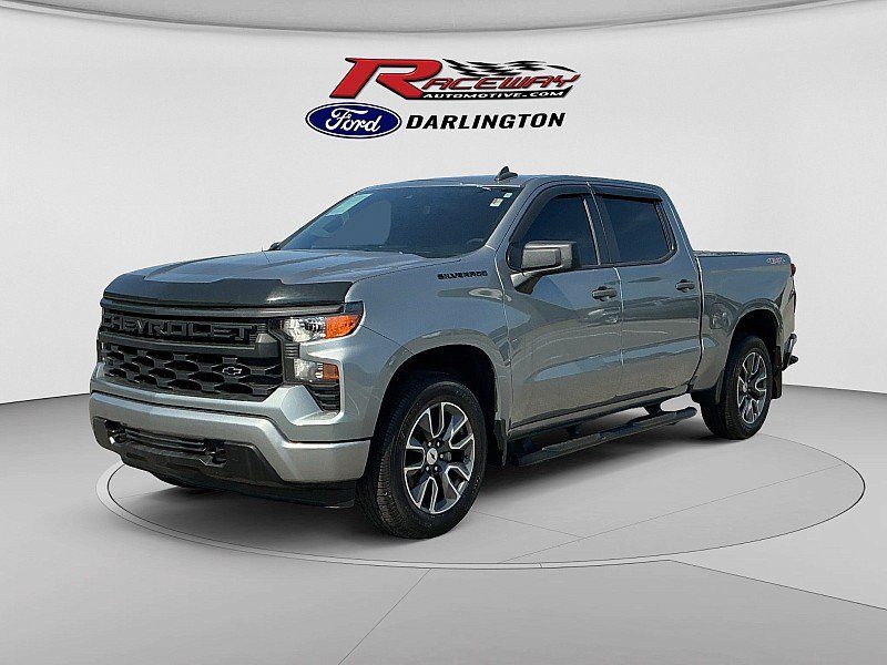 Used 2023 Chevrolet Silverado 1500 Custom w/ LPO, Dark Essentials Package AWD/4WD image 1