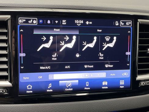 Used 2025 Chrysler Pacifica Select FWD image 19