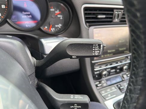 Used 2016 Porsche 911 Carrera Black Edition RWD image 41