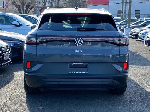 Certified 2023 Volkswagen ID.4 Pro image 4